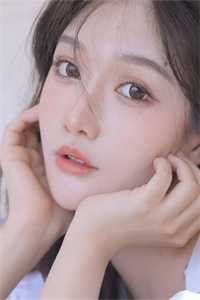 颜小雨林悦写的小说玫瑰藏于盛夏