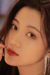 妈妈在外养男模，董事长爸爸却装看不见抖音热门全文+番茄